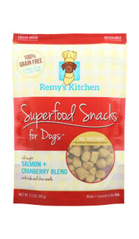 Remy’s Kitchen Salmon + Cranberry Blend Superfood Snacks Freeze-Dried Dog Treats